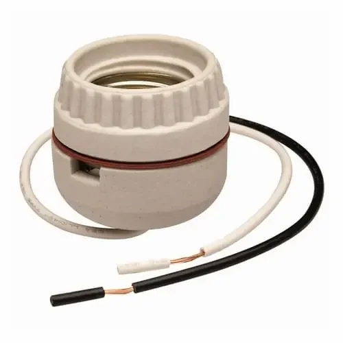 Pass & Seymour 8101 Medium Base 2-Piece Single Circuit Keyless 1-Circuit Incandescent Lampholder 250-Volt White Cheap